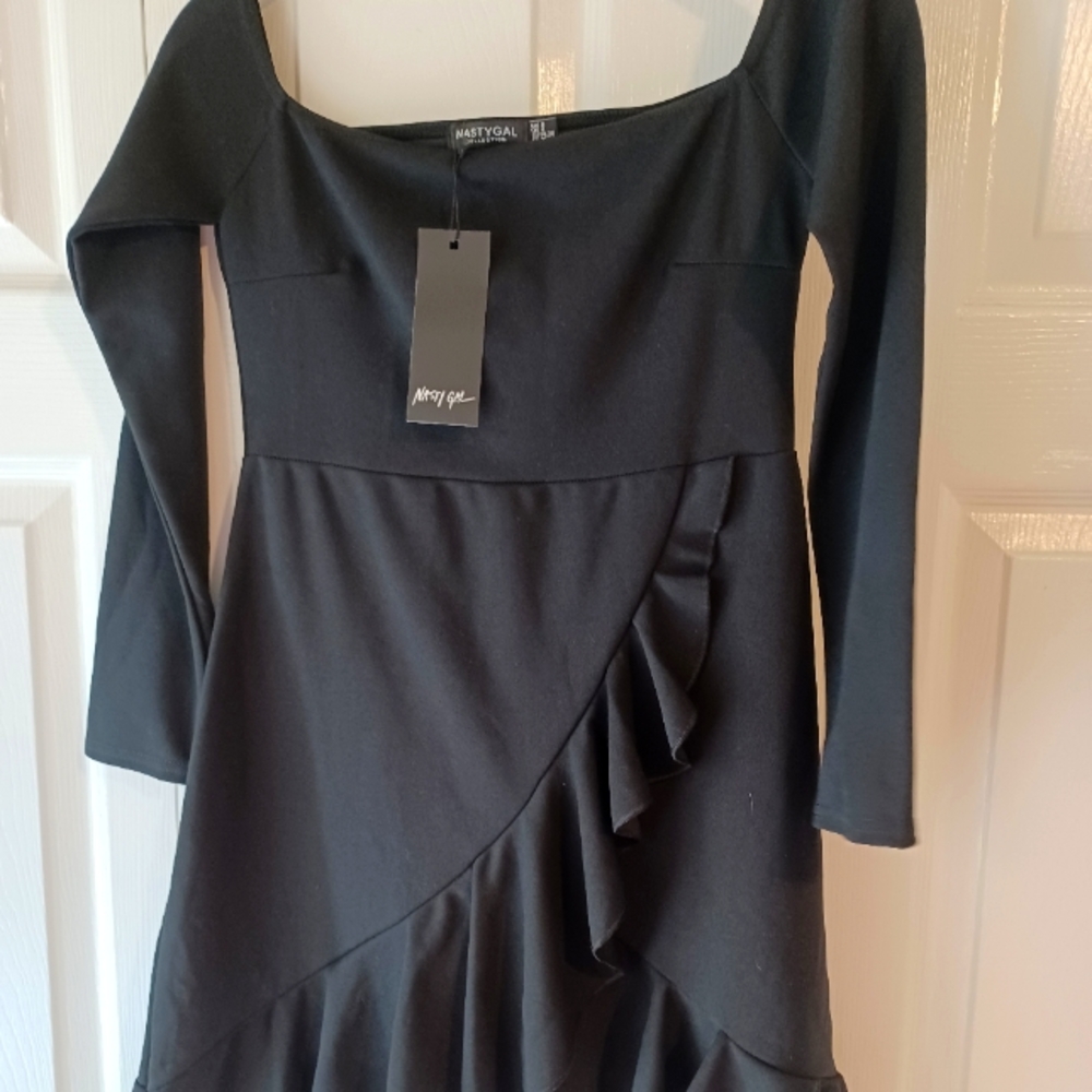 NWT Nasty Gal Mini Ruffled Black Dress sz 4
